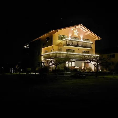 Niedere Comfortable Holiday